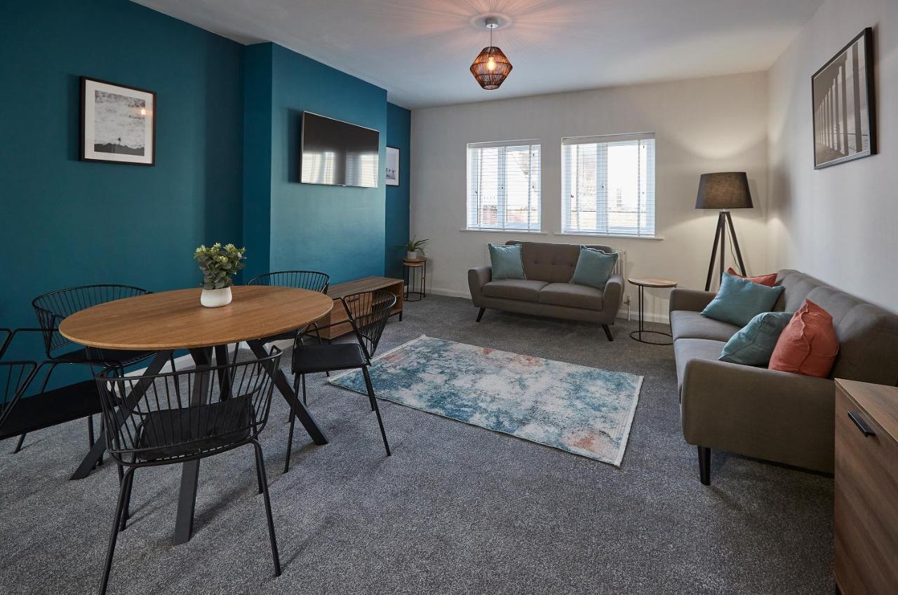 Host & Stay - Endeavour Apartments 휫비 외부 사진