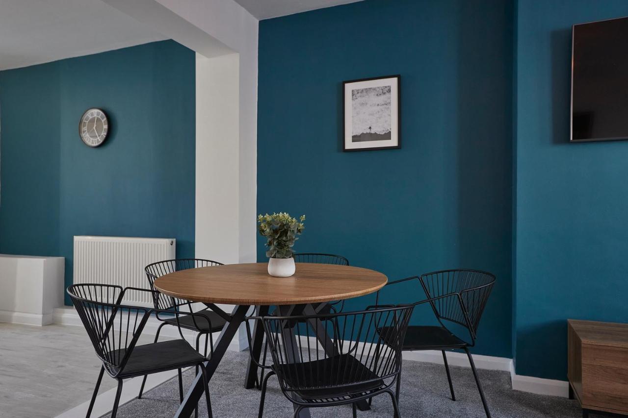 Host & Stay - Endeavour Apartments 휫비 외부 사진