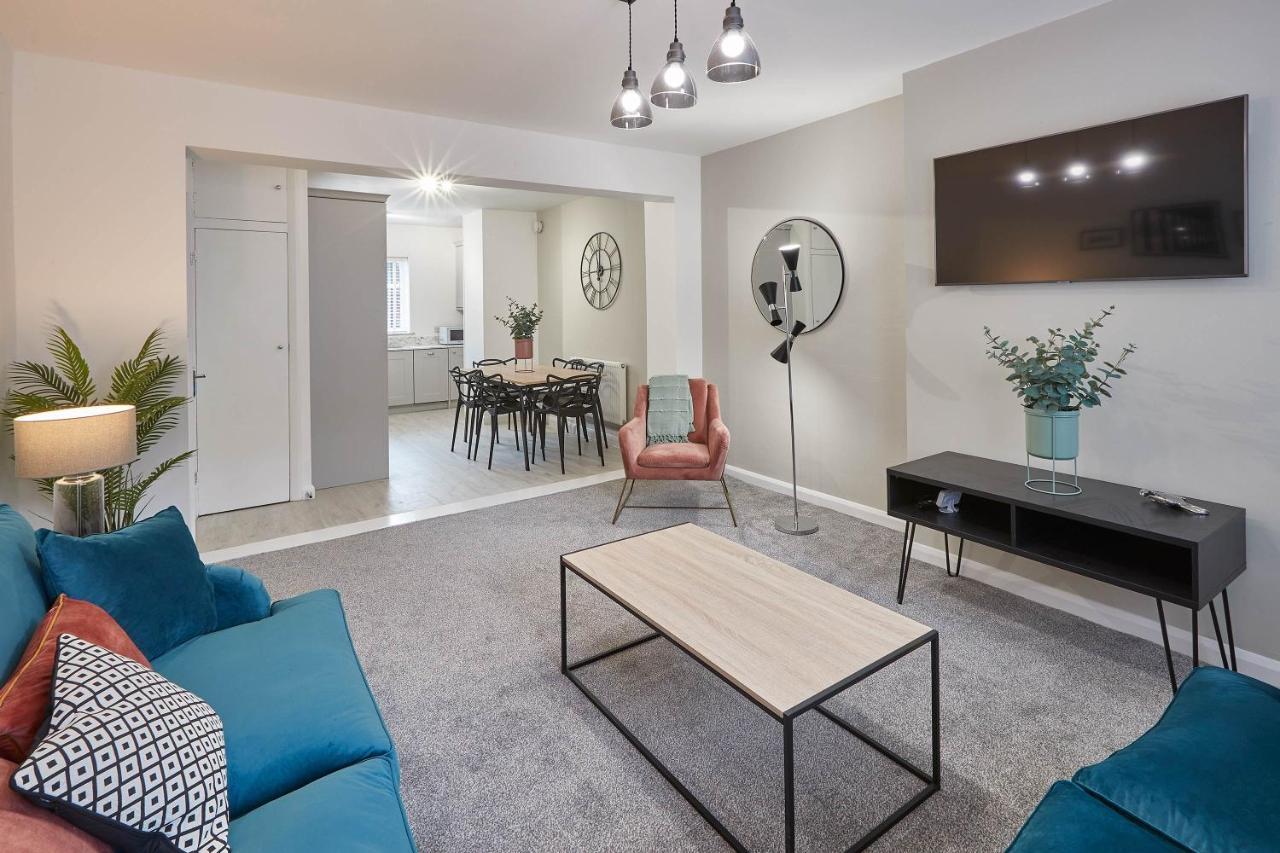 Host & Stay - Endeavour Apartments 휫비 외부 사진