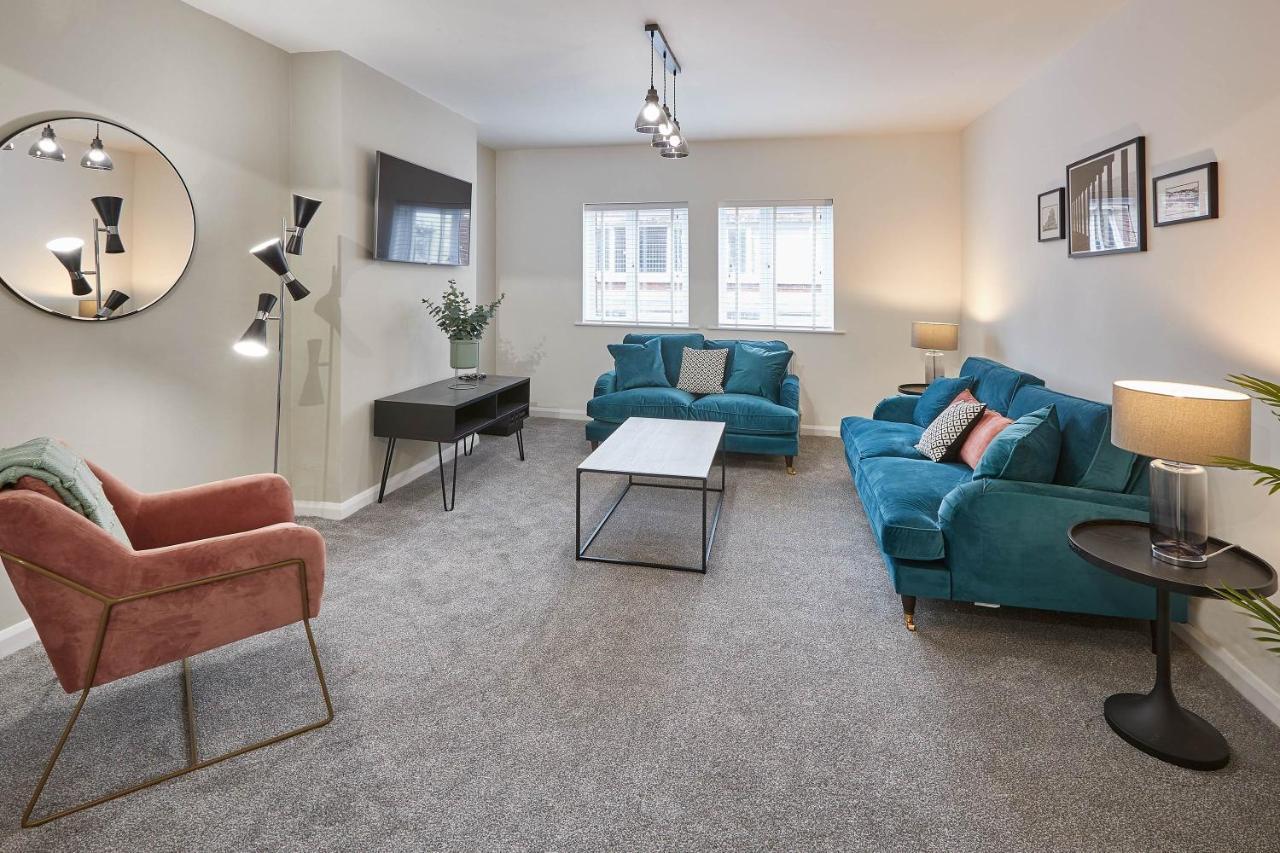 Host & Stay - Endeavour Apartments 휫비 외부 사진
